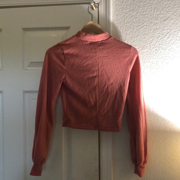 Long sleeve crop top - Picture 2 of 2
